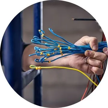Eletricista em Pouso Alegre MG: Quando e por que trocar a fiação elétrica do seu imóvel?