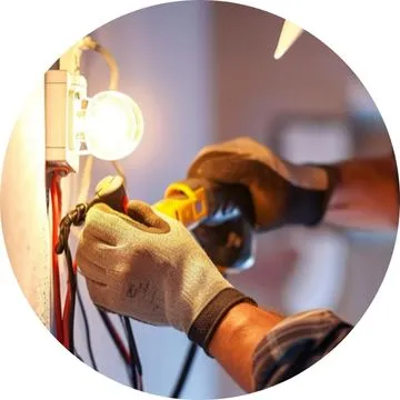 Problemas elétricos? Saiba quando chamar um eletricista em Pouso Alegre MG